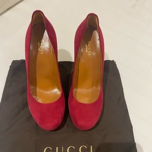 Gucci Shoes. Color Red. Size 6.5